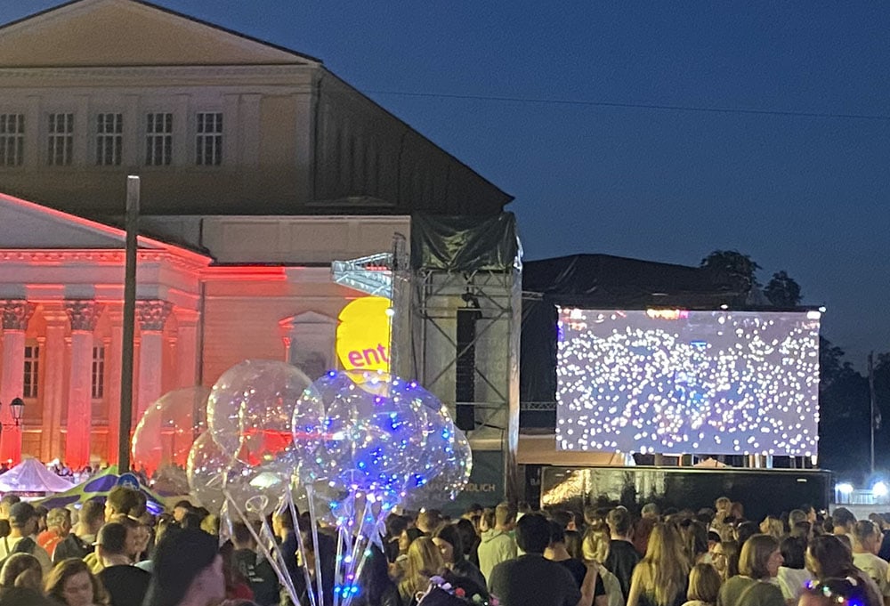 2023 05 Schlossgrabenfest LED Trailer2